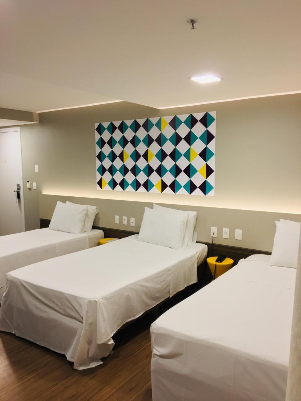 Master Express Cidade Baixa - Proximo A Ufrgs E A Santa Casa Порту-Алегри Экстерьер фото